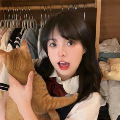 新娘向后跑