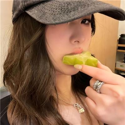 月亮与蛋糕